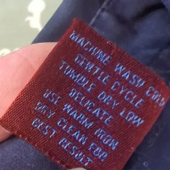 Shirt Short Sleeves Medium Navy Button Down with Graphics Size Medium - Picture 9 of 9